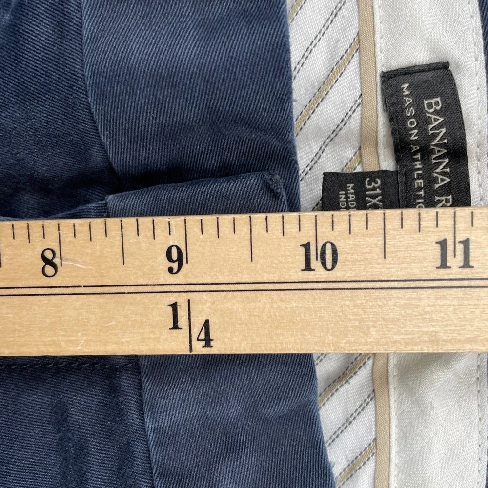 Banana Republic Chino Mens 31x32 Navy Blue Mason Athletic Tapered Rapid Movement
